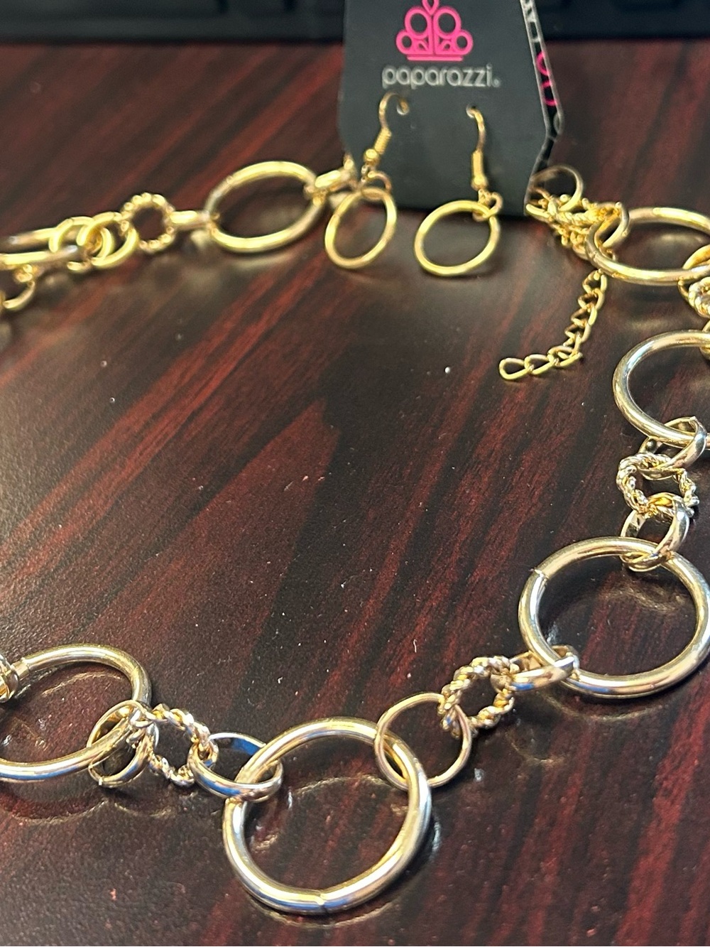 paparazzi Gold Linked Circle Statement Necklace and Earrings
